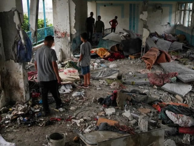 death toll of israeli strikes on un operated school reaches 18