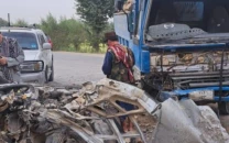 four killed six injured in traffic accident