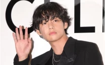 bts v s viral dance video in snowy south korea sparks army excitement over his transformation