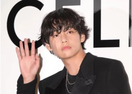 bts v s viral dance video in snowy south korea sparks army excitement over his transformation