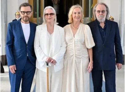 abba knighted in sweden iconic band reunites for royal honor