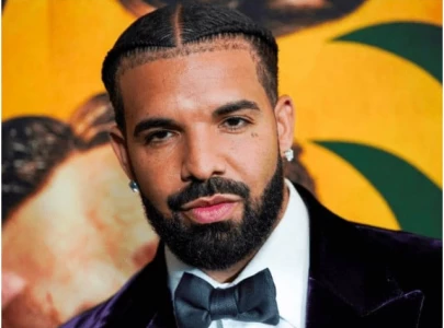 drake trolls fans by releasing wah gwan delilah remix
