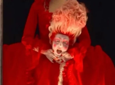 paris olympics opening ceremony features controversial headless marie antoinette