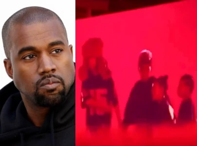 kanye west north saint chicago and psalm perform everybody at vultures 2 lp in china