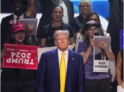 trump blasts biden s border policy as bullsh t in first rally post verdict
