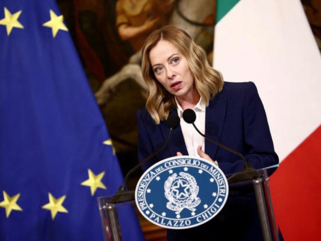 italian pm promises to rectify eu ban on petrol and diesel cars