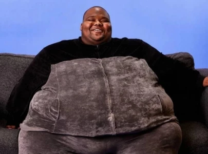 dave blunts plans to crowd surfing during upcoming tour i think i can my fans got me