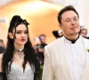 grimes clarifies elon musk breakup reveals she bounced