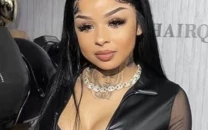 chrisean rock calls out blueface s mom karlissa saffold over clout chasing at king of crabs