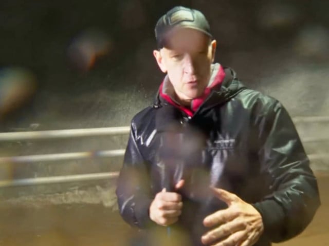 Anderson Cooper was hit by debris during the live broadcast of Hurricane Milton and continues to report unfazed