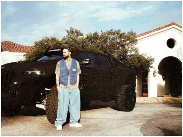 courtesy champagnepapi on instagram