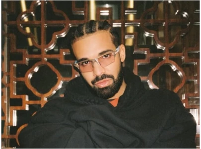 drake hit with trademark lawsuit over members only tour merchandise