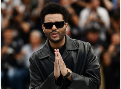 the weeknd makes history with seven diamond singles and platinum hits