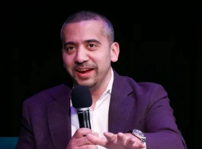 cnn panelist removed after racist remark to mehdi hasan hope your beeper doesn t go off