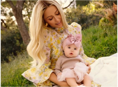 paris hilton takes daughter london to namesake city for the first time