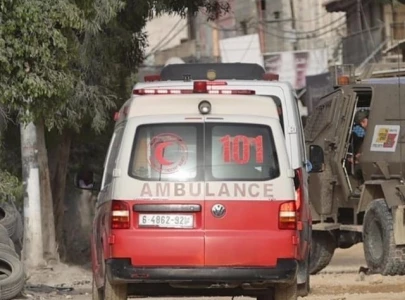 palestinian red crescent evacuates gaza hq amid israeli attacks