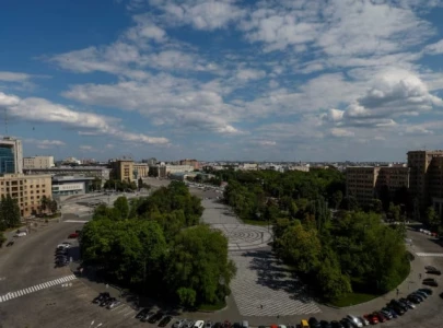 ukraine eyes debt deal before deadline seeks to add gdp warrants ukraine eyes debt deal before deadline seeks to add gdp warrants