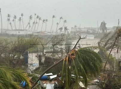 hurricane beryl strengthens to category 3 targets mexico s coast hurricane beryl strengthens to category 3 targets mexico s coast