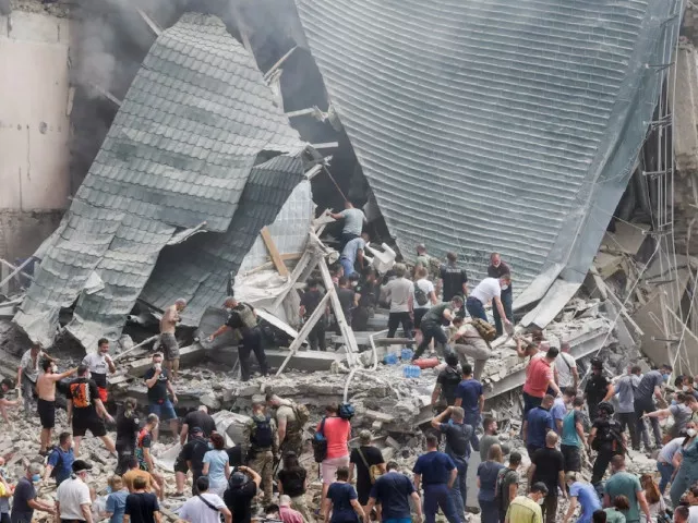 rescuers work at ohmatdyt children s hospital that was damaged during a russian missile strikes amid russia s attack on ukraine in kyiv ukraine july 8 2024 photo reuters rescuers work at ohmatdyt children s hospital that was damaged during a russian missile strikes amid russia s attack on ukraine in kyiv ukraine july 8 2024 photo reuters