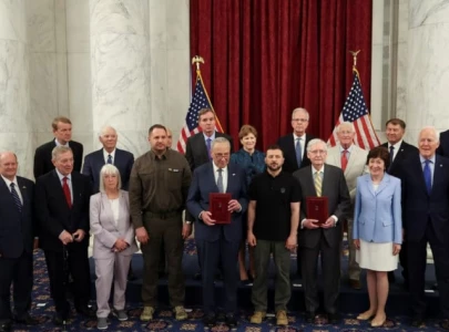 zelenskiy returns to congress to strengthen ties amid concerns over trump comeback