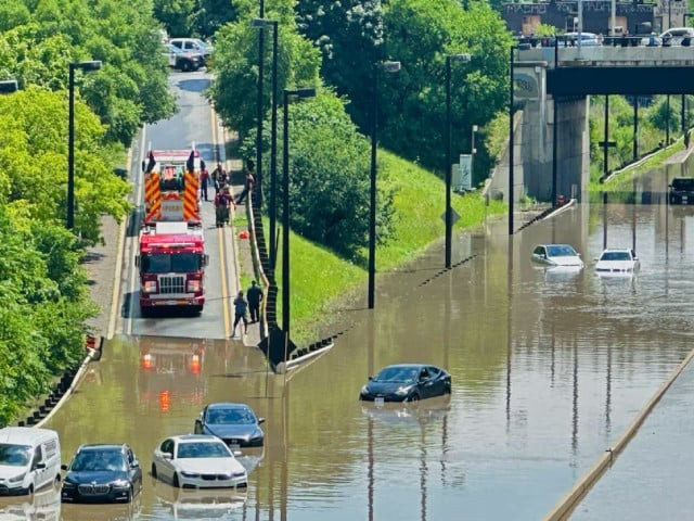heavy rains flood toronto lead to power outages and traffic closures heavy rains flood toronto lead to power outages and traffic closures