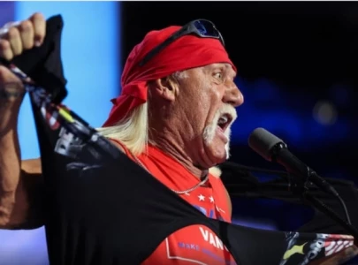 let trump mania run wild hulk hogan rips shirt while endorsing trump at rnc let trump mania run wild hulk hogan rips shirt while endorsing trump at rnc