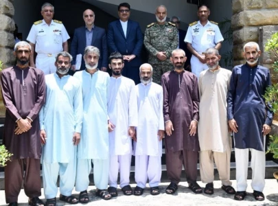 pakistan navy rescues eight iranian fishermen pakistan navy rescues eight iranian fishermen