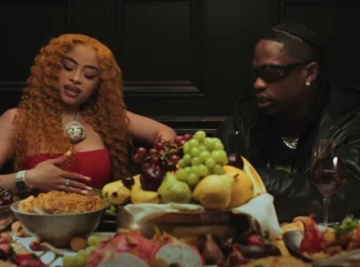 ice spice and travis scott reimagine the statue of liberty in new oh shhh video