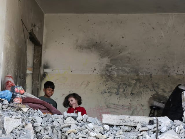 israeli forces kill dozens of palestinians as they push deeper in gaza s north and south israeli forces kill dozens of palestinians as they push deeper in gaza s north and south
