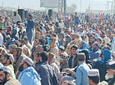 dozens injured in chaman protest dozens injured in chaman protest