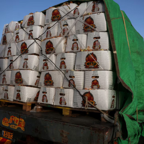aid trucks expected to start entering gaza through kerem shalom crossing aid trucks expected to start entering gaza through kerem shalom crossing