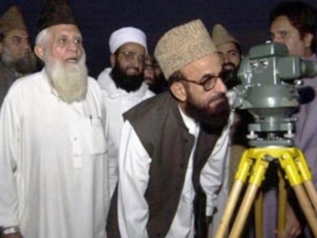 ruet e hilal committee at eid moon sighting photo express ruet e hilal committee at eid moon sighting photo express
