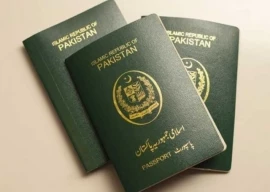 pakistanis seeking asylum abroad to lose passport