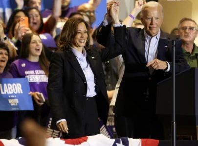 harris courts union vote with biden s support