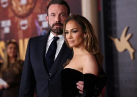 jennifer lopez files for divorce from ben affleck after two years of marriage