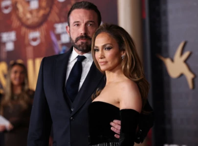 ben affleck focused on work and family after jennifer lopez divorce sources say ben affleck focused on work and family after jennifer lopez divorce sources say