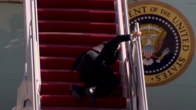 watch biden stumbles twice while boarding air force one