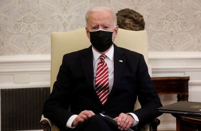 us president joe biden hosts a meeting with labour leaders to discuss coronavirus response legislation and the president s infrastructure plan in the oval office at the white house in washington us february 17 2021 photo reuters us president joe biden hosts a meeting with labour leaders to discuss coronavirus response legislation and the president s infrastructure plan in the oval office at the white house in washington us february 17 2021 photo reuters