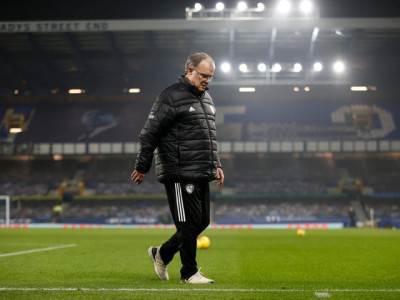 bielsa names leeds starting side for west ham clash two days early bielsa names leeds starting side for west ham clash two days early