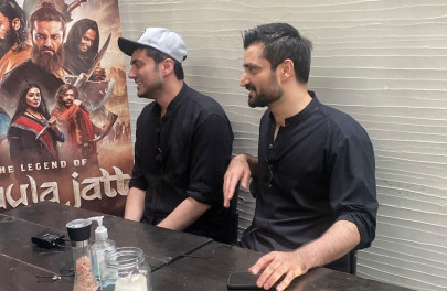 piracy s a crime bilal lashari urges viewers to not share the legend of maula jatt scenes online piracy s a crime bilal lashari urges viewers to not share the legend of maula jatt scenes online