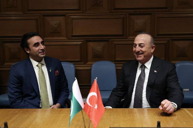 foreign minister bilawal bhutto zardari held maiden meeting with his turkish counterpart mevl t avu o lu on the sidelines of the ministerial meeting on global food security call to action in new york photo mofa