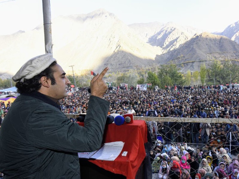 chairman ppp bilawal bhutto zardari addressing a corner meeting in astore gilgit baltistan photo twitter mediacellppp