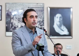bilawal affirms commitment to constitutional amendments ahead of oct 25 deadline