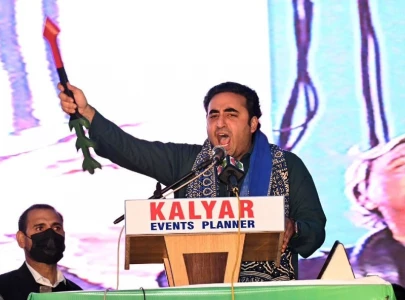 bilawal challenges nawaz to an open debate
