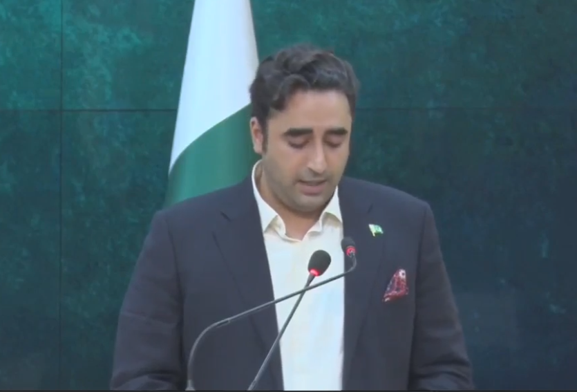 Ukrainian FM arrives in Pakistan, delegation-level talks underway