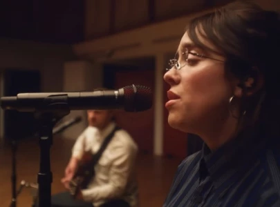 billie eilish drops acoustic versions of hit me hard and soft songs in amazon music s songline