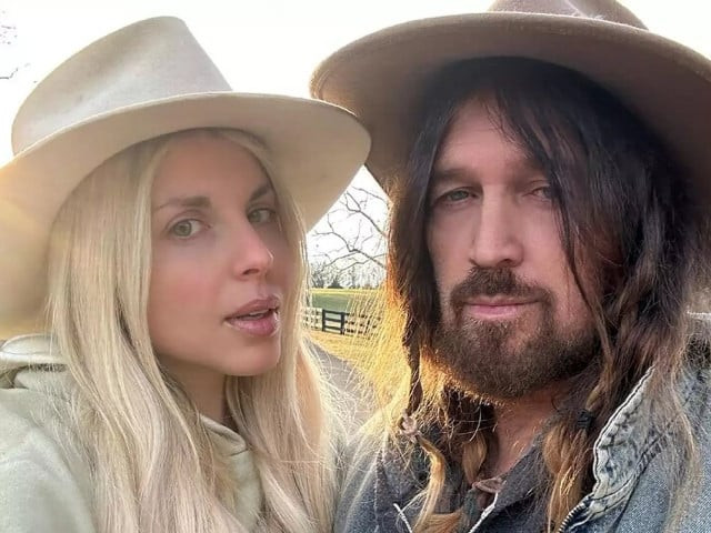 courtesy billyraycyrus on instagram courtesy billyraycyrus on instagram