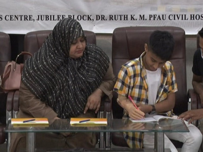 karachi s 11 year old abdullah gets advanced bionic arm karachi s 11 year old abdullah gets advanced bionic arm