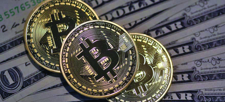Photo of Bitcoin drops 6.9% to below $30,000