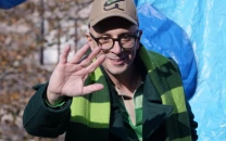 steve burns reflects on early struggles with pay during blue s clues shares his path to fame